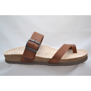 DOUGLAS-CHESTNUT chestnut
