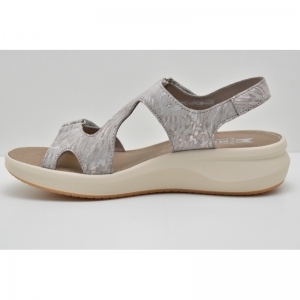 TIARA light sand