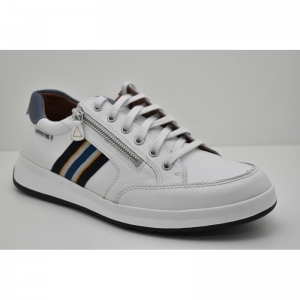 LISANDRO EMPIRE white