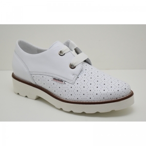 ORELIA white