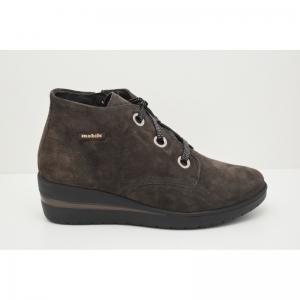 PERYNE  dark brown