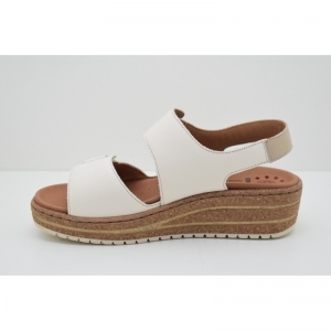 Rashel silk off white