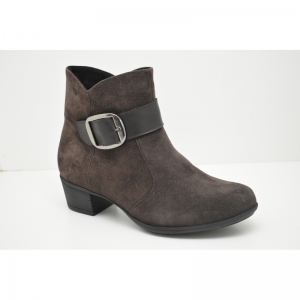 KERRY-35025-30581 bruin