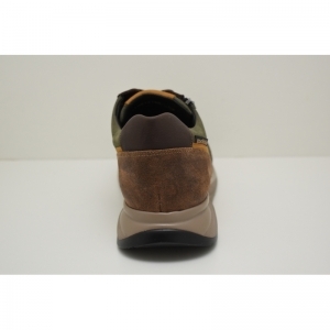 ISAAC OLD V. hazelnut