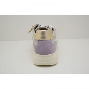 LILAS green almond