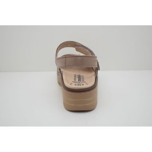 CLEM  light taupe